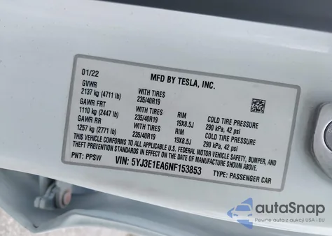 2022 Tesla Model 3 Rear-Wheel Drive z USA, uszkodzony, nr VIN 5YJ3E1EA6NF153853